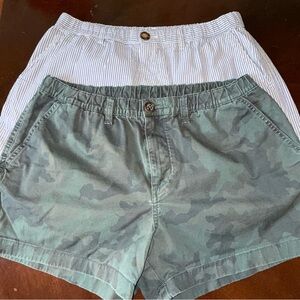 Chubbies Lot of 2 -  Seersucker & Camo 5.5” Inseam Shorts Size Large Cotton